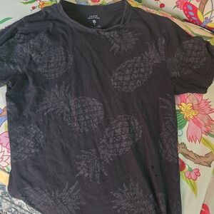 Black Pineapple Print Men's Shirt